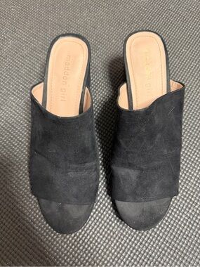 Madden Girl Black Suede Open-Toe Slide Mules